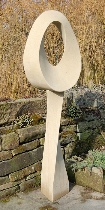 Geometric stone sculpture Möbius III