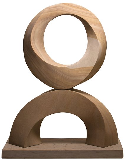 Geometric stone sculpture Möbius I - main