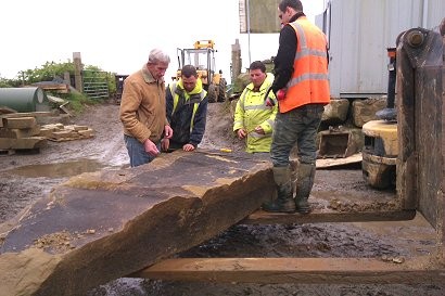 Geometric stone sculpture Thurlstone War Memorial - 13